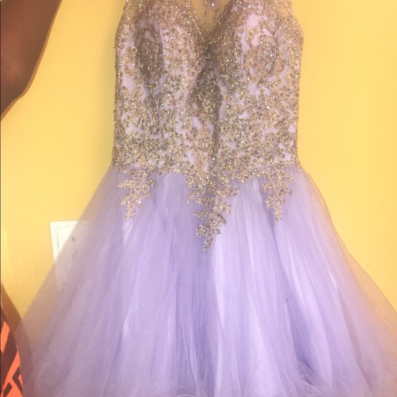 Lavender dress very prom and graduation worthy - Picture 1 of 4